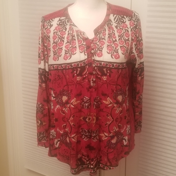 Lucky Brand Tops - Lucky Brand red geometric blouse M